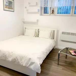 Apartament Flat, Bucureşti